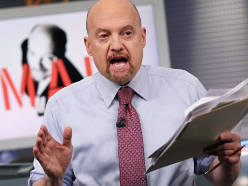 Cramer says investors should accept market weakness and 'just wait' for rate cuts