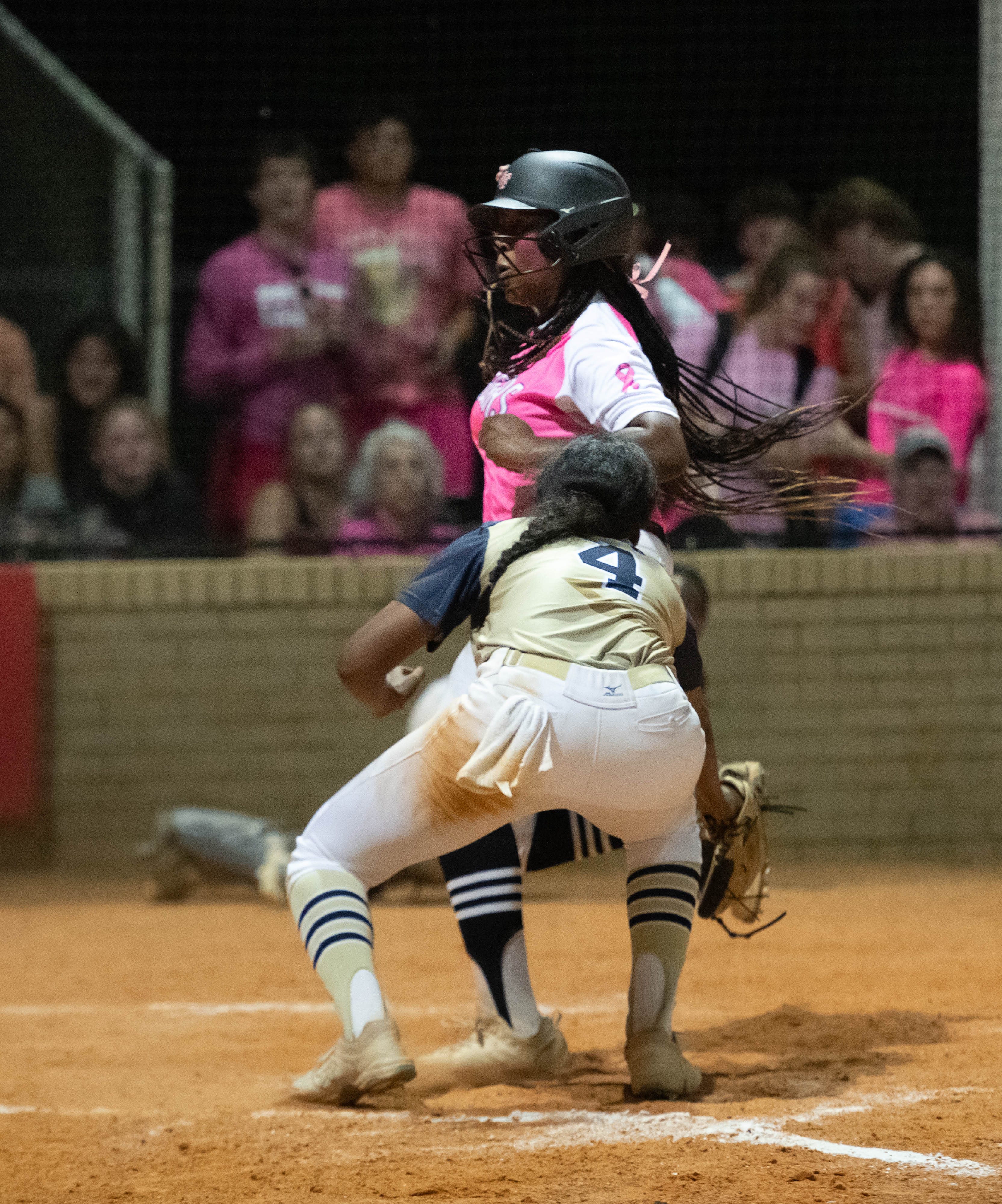 Softball playoffs: Baldwin, Episcopal, UC among first-round winners Wednesday