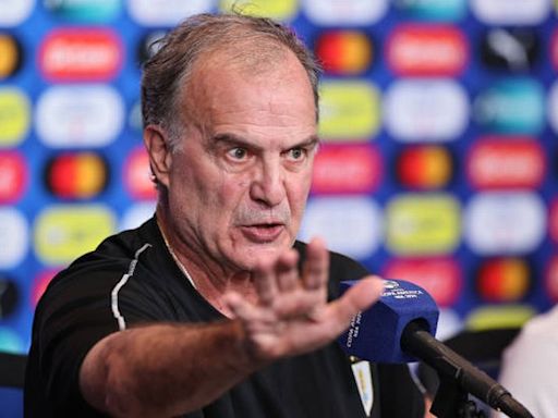 Darwin Nunez defended for Copa America fight as Marcelo Bielsa screams in press conference