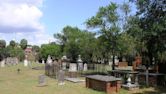 Colonial Park Cemetery