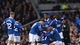 El Everton seguirá en Premier tras ganar al Brentford, también a salvo