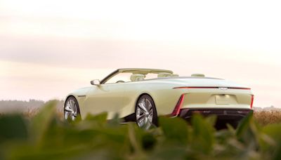 The Cadillac Sollei Concept Revives the Great American Convertible