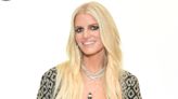 Jessica Simpson Proves She's Comfortable In This Skin With Make-Up Free Selfie on 43rd Birthday