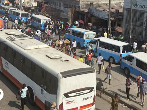 Angola: Aumentos nos transportes "deviam ser progressivos" – DW – 31/05/2024