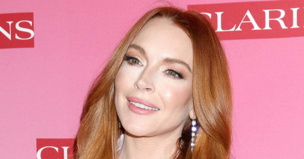 Lindsay Lohan Looks ‘Incredible’ in Groovy Swimsuit During Greece Vacation