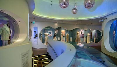 This Museum In Ireland Pays Tribute To Hollywood Glamor And Style