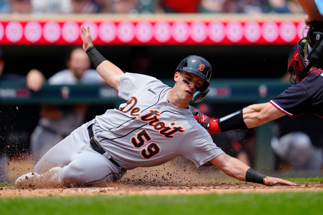 Red Sox acquire former Tigers utility infielder in trade with Mets