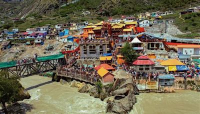 Hey Bhagwan! Pilgrim surge in Uttarakhand shrines throws life out of gear