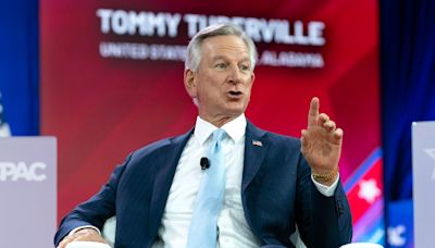 Tommy Tuberville says Putin ‘doesn’t want’ Ukraine: ‘He’s got enough land of his own’