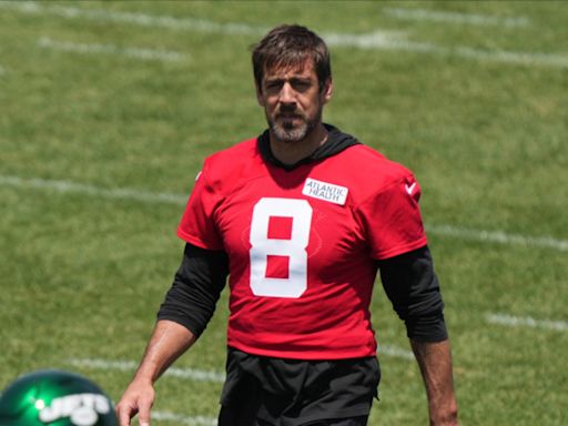 Concerning Video of Aaron Rodgers Emerges From New York Jets' OTAs