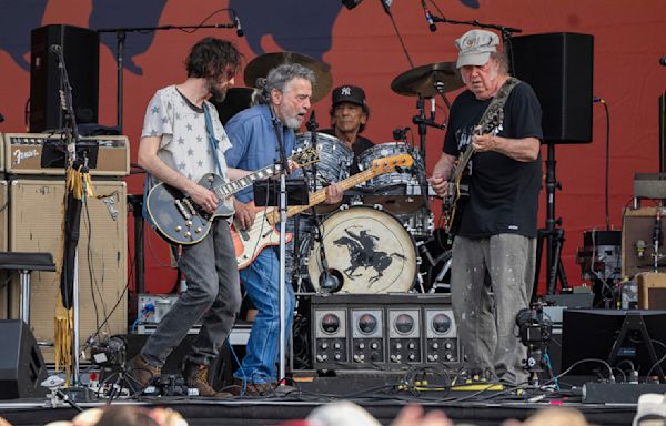 Neil Young's Chicago show postponed at last minute 'due to illness'