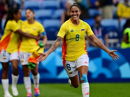 Colombia abrió el marcador ante Nueva Zelanda con golazo de Marcela Restrepo