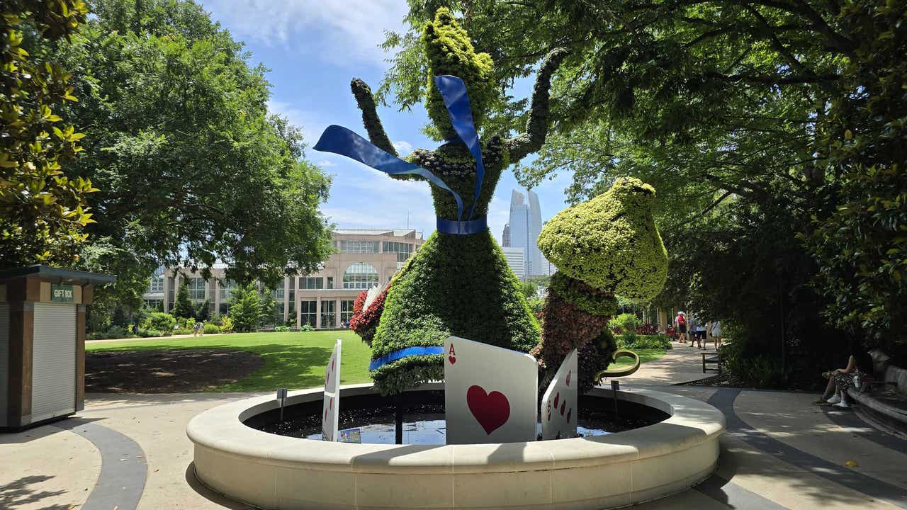 PHOTOS: Alice's Wonderland Returns at Atlanta Botanical Garden | 2024