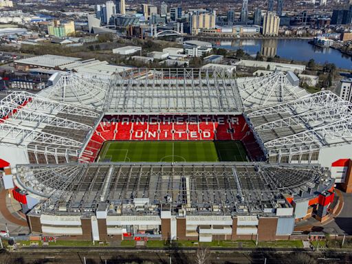 Manchester United considering new 100,000-seat stadium