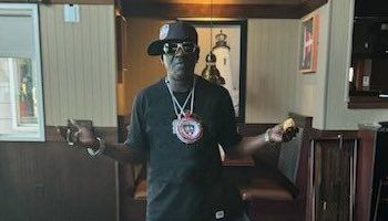 Flavor Flav Is Trying To Save Red Lobster