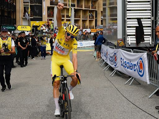 Tour de France results, standings: Tadej Pogačar extends lead with Stage 14 win