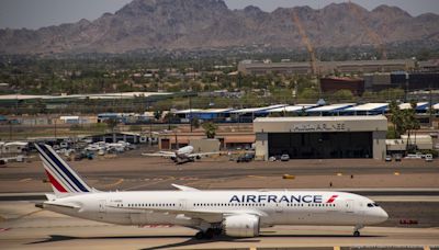 International flights push Phoenix Sky Harbor to record growth - Phoenix Business Journal