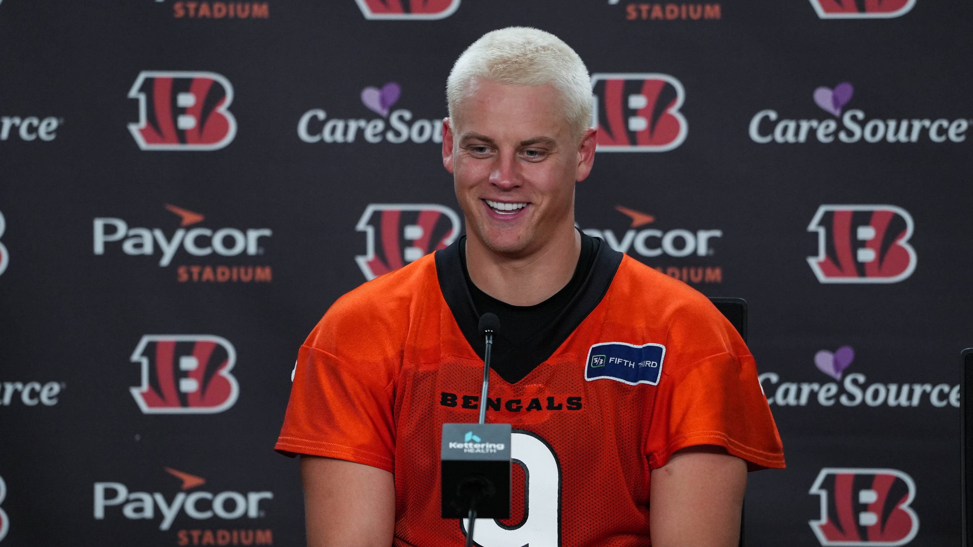 Joe Burrow haircut: Bengals QB says he got bleached blonde buzzcut because he 'got bored'