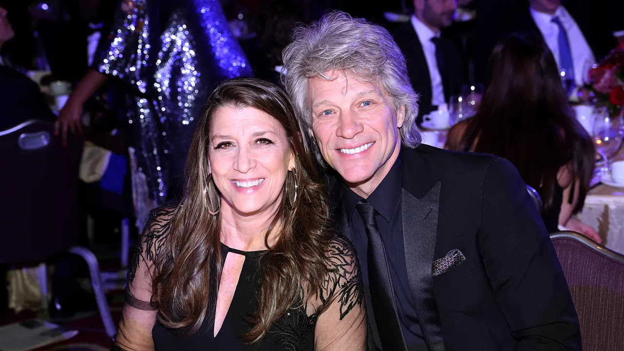 Jon Bon Jovi shares high school love note from wife of 35 years