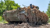 Weapons of Victory: paratroopers show how they use German Marder infantry fighting vehicle