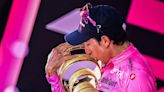 ¿Qué ciclistas colombianos han ganado el Giro de Italia y cuántos tienen alguna victoria de etapa?