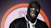 Por que C. Gambino, rapper morto em ataque na Suécia, sempre usava máscara?