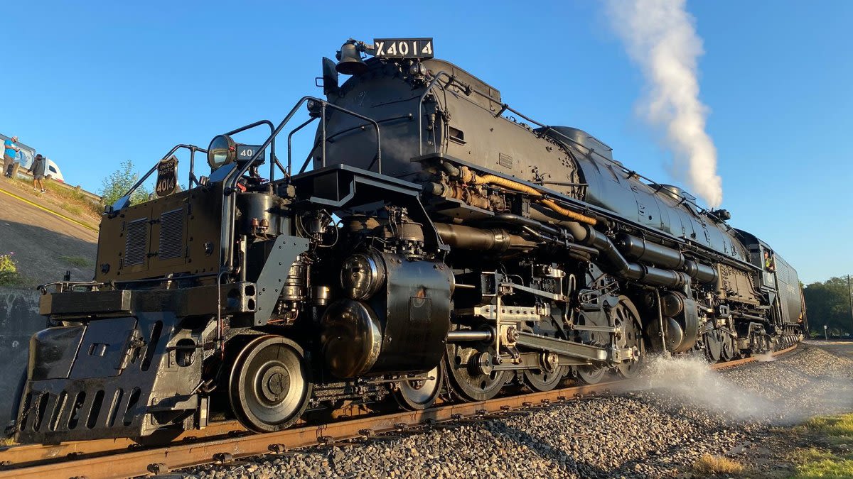 Big Boy 4014 train schedule: How to see the legendary Union Pacific steam train in Illinois