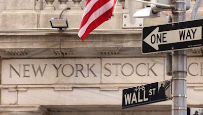 The stock market plunged amid recession fears: Here's what it means for your 401(k)