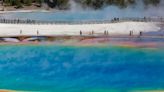 Best 2-Day Yellowstone Vacation Itinerary