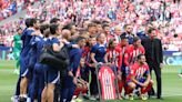 El Atlético rinde homenaje al "Profe" Ortega