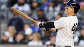 Rizzo's HR keys 4-run 1st as Yankees hold off A's