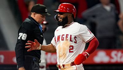 Angels rally to defeat the Yankees on Taylor Ward's double