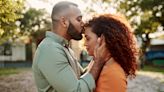 What Are the '36 Questions to Fall in Love' and Do They Actually Work? Relationship Psychologists Weigh In