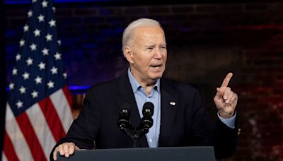 Joe Biden abre la puerta a abandonar la carrera electoral, pero solo si se lo recomiendan los médicos