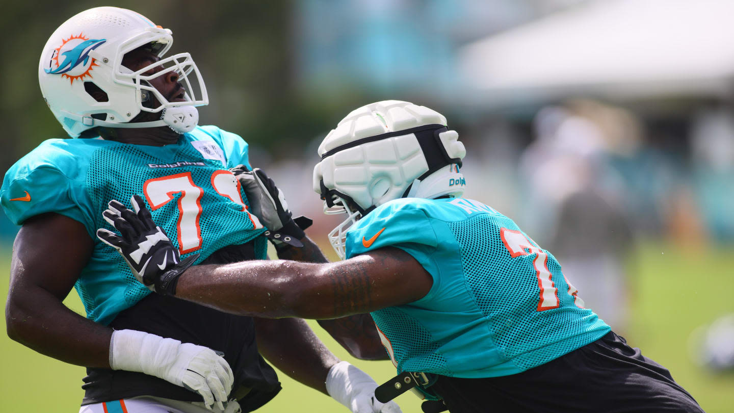 Dolphins Make Moves on Offensive Line