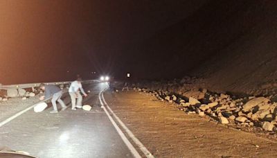 Sismo en el norte: Senapred Antofagasta reporta que se mantienen algunas interrupciones en rutas del interior - La Tercera