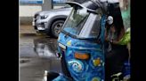 Van Gogh's starry night finds a new canvas: an auto rickshaw in Mumbai. See stunning pic