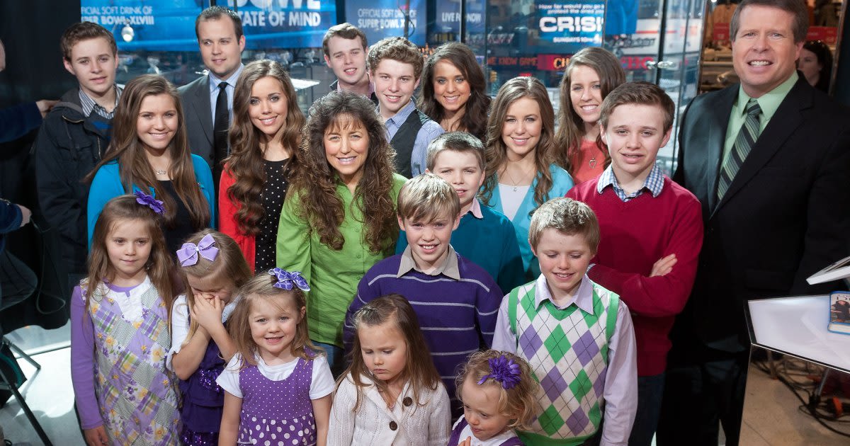 Josh Duggar's Family Struggling Financially After Cancellation