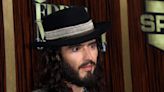 Russell Brand y la investigación que pinta un cuadro sombrío sobre el poder del éxito