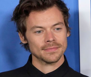 Harry Styles’ Latest Outing Has Sparked Dating Rumors With This Fellow Singer