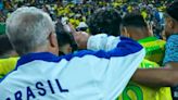 Video de las dos caras de la moneda: Bielsa y Dorival Junior con sus jugadores antes de los penales