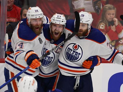 Oilers vs. Panthers final score, results: Connor McDavid's 4-point night keeps Edmonton's Stanley Cup hopes alive | Sporting News