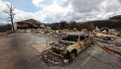 About 8 people are still missing in New Mexico wildfires, mayor says, as Ruidoso residents allowed to return