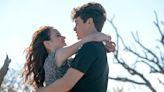 Netflix: Entre la vida y la muerte es un relato de amor adolescente que parece escrito por una inteligencia artificial diseñada para satisfacer las necesidades del algoritmo