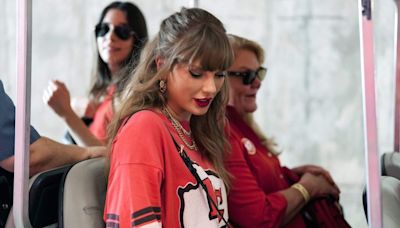 Does Taylor Swift really impact betting odds when she attends Chiefs games?