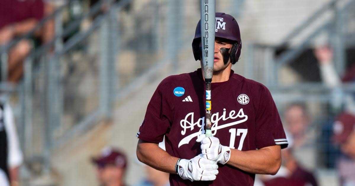 Texas A&M baseball hitters get small spark in final game of regional