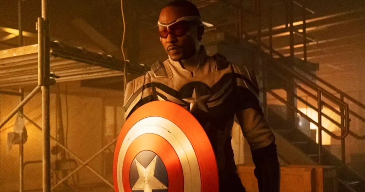 Captain America's New Suit Teases an Exciting Return to Basics