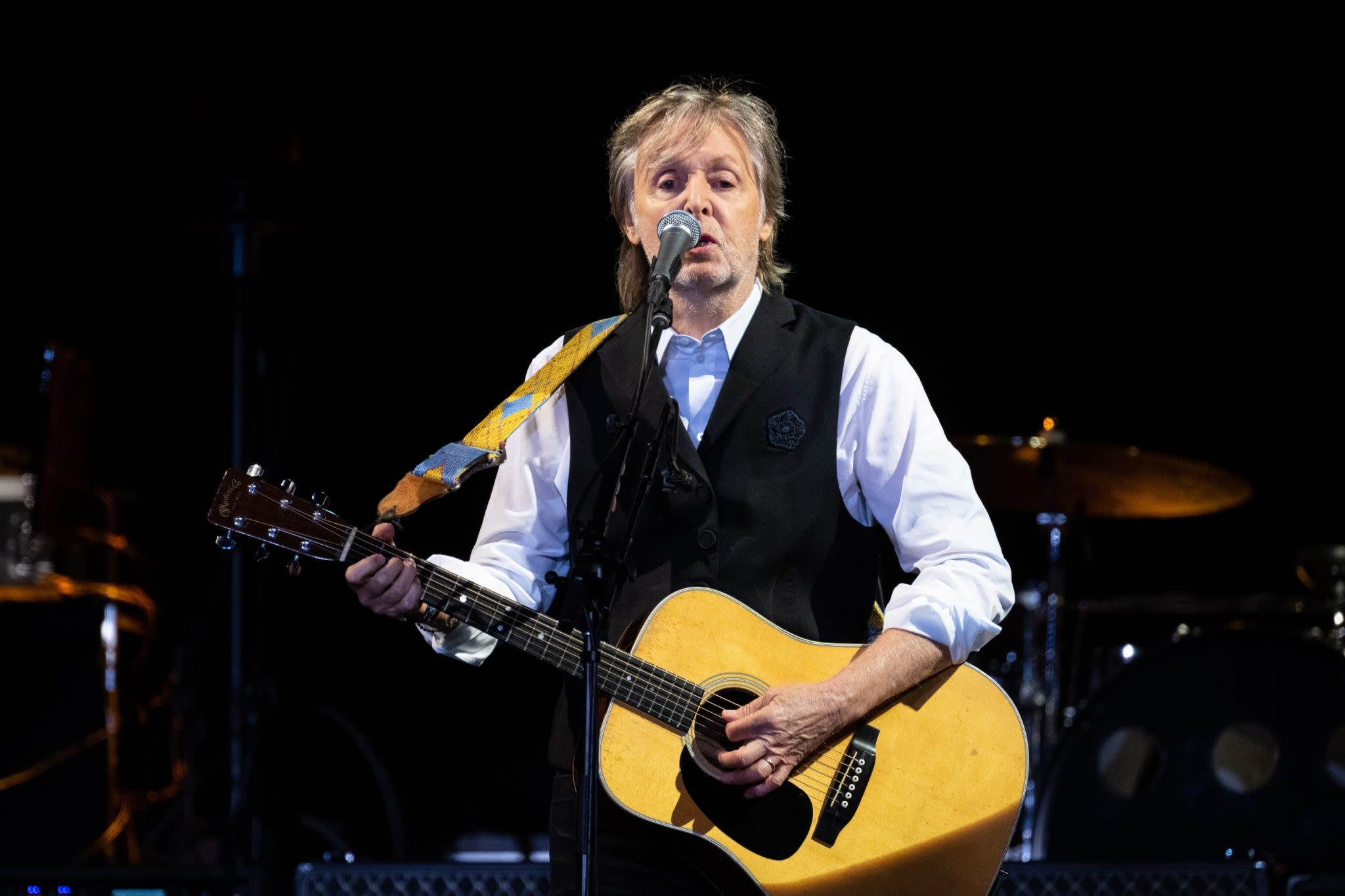 Paul McCartney is now a billionaire, the first British musician to do it—and the former Beatle can thank Beyoncé