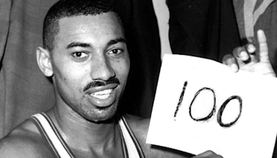 25 Unbreakable NBA Records