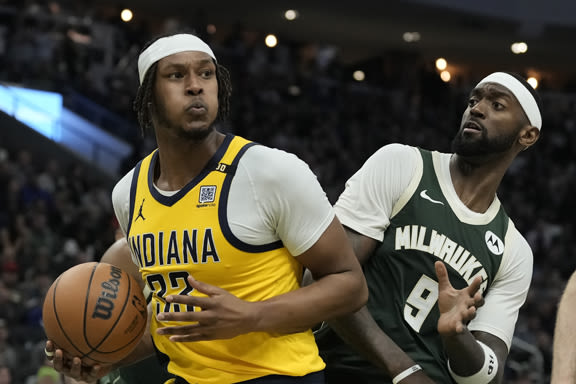 Bobby Portis apologizes, then scores 29 points in Milwaukee Bucks’ 115-92 win over Indiana Pacers on Tuesday night